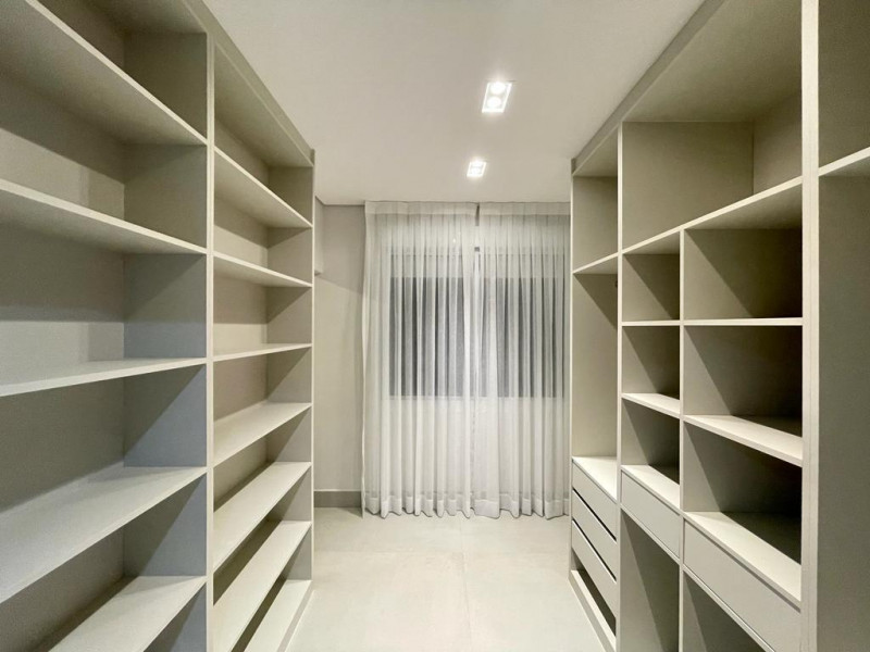 Apartamento à venda Pitangueiras com 180m² e 3 quartos por R$ 1.900.000 - 1174775284-photo-2024-03-05-14-34-36-29.jpg
