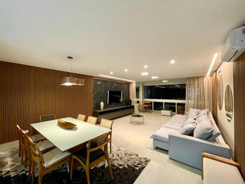 Apartamento à venda Pitangueiras com 180m² e 3 quartos por R$ 1.900.000 - 153160570-photo-2024-03-05-14-34-36.jpg