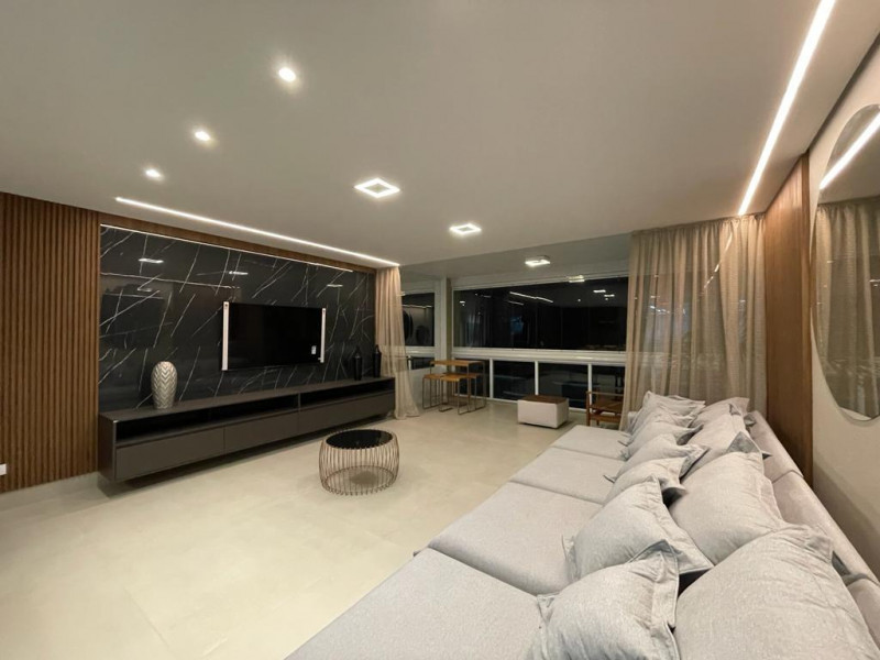 Apartamento à venda Pitangueiras com 180m² e 3 quartos por R$ 1.900.000 - 1615468925-photo-2024-03-05-14-34-36-3.jpg