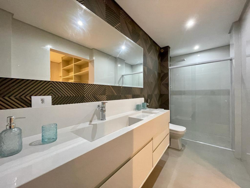 Apartamento à venda Pitangueiras com 180m² e 3 quartos por R$ 1.900.000 - 1811254833-photo-2024-03-05-14-34-36-30.jpg