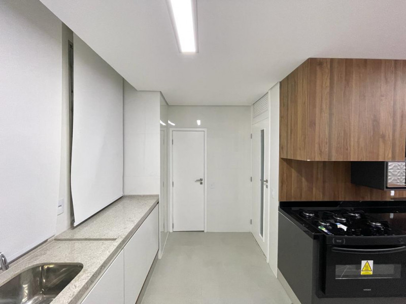Apartamento à venda Pitangueiras com 180m² e 3 quartos por R$ 1.900.000 - 2006063771-photo-2024-03-05-14-34-36-12.jpg