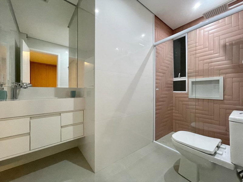 Apartamento à venda Pitangueiras com 180m² e 3 quartos por R$ 1.900.000 - 347024750-photo-2024-03-05-14-34-36-25.jpg
