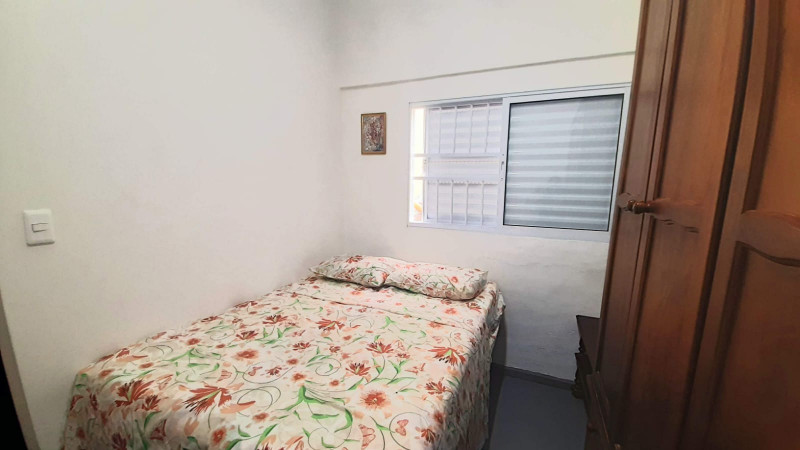 Casa de condomínio à venda Centro com 1200m² e 6 quartos por R$ 690.000 - 1086586296-quarto-casal-kit-net.jpeg