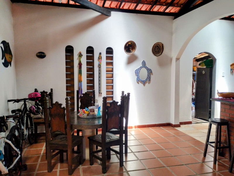 Casa de condomínio à venda Centro com 1200m² e 6 quartos por R$ 690.000 - 1645973616-sala-jantar-casa-principal.jpeg