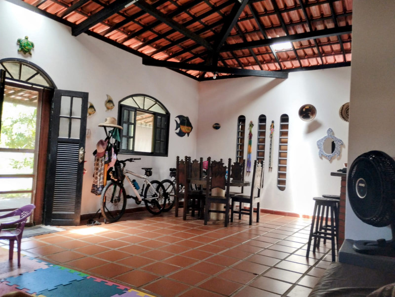 Casa de condomínio à venda Centro com 1200m² e 6 quartos por R$ 690.000 - 1681458743-casa-principal.jpeg