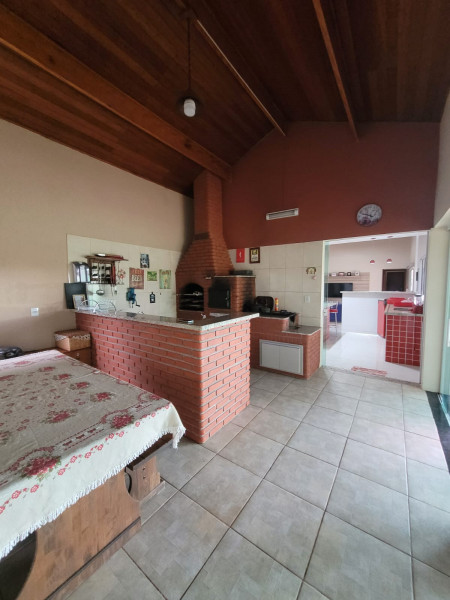 Chácara à venda Centro com 900m² e 5 quartos por R$ 820.000 - 147978947-img-20230109-wa0064.jpg