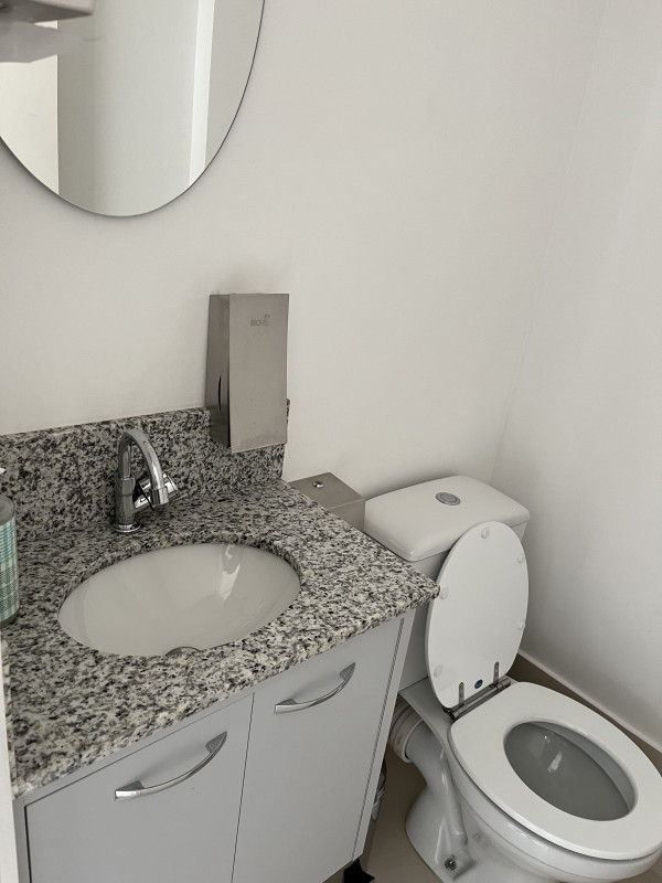 Comercial para alugar Aclimação com 32m² e 0 quartos por R$ 1.200 - 2105077636-img-0656.jpeg