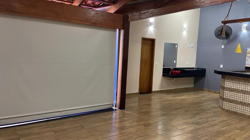 Casa à venda Alto Umuarama com 260m² e 3 quartos por R$ 650.000 - 1424437209-1000004245.jpg