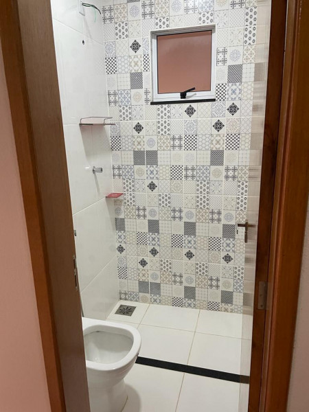 Casa à venda Alto Umuarama com 260m² e 3 quartos por R$ 650.000 - 2035974499-1000004253.jpg