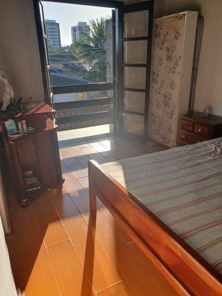 Casa à venda Canto do Forte com 340m² e 4 quartos por R$ 1.900.000 - 235749959-1-8-suite-amer.jpg