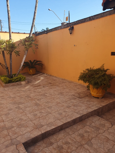 Casa à venda Canto do Forte com 340m² e 4 quartos por R$ 1.900.000 - 38774259-5-frente-jardim.jpg