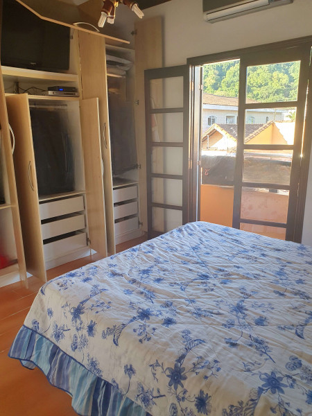 Casa à venda Canto do Forte com 340m² e 4 quartos por R$ 1.900.000 - 911809376-1-2-suite-master.jpg