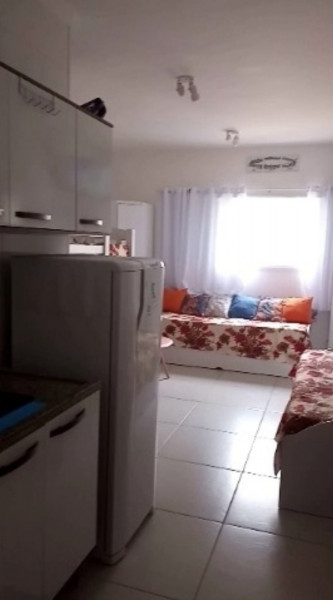 Kitnet para alugar Centro com 28m² e 1 quarto por R$ 85.000 - 1490094012-coziha-sala.jpg