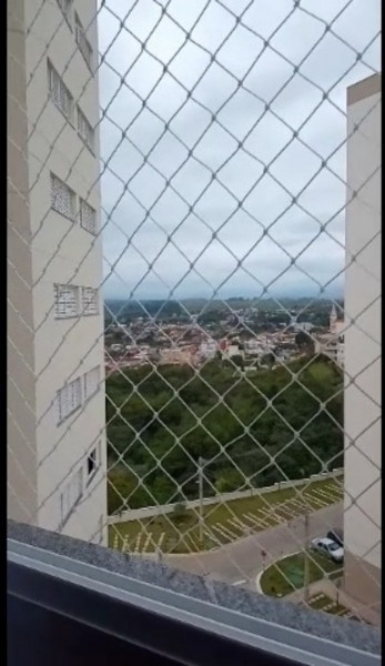 Kitnet para alugar Centro com 28m² e 1 quarto por R$ 85.000 - 628093981-grade-de-protecao.jpg