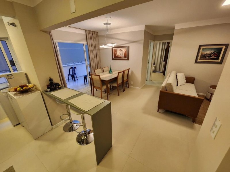 Apartamento à venda Centro com 6259m² e 2 quartos por R$ 540.000 - 325877602-img-6552.jpeg