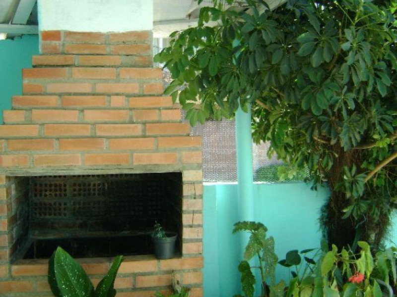 Casa à venda Coronel Aparicio Borges com 92m² e 3 quartos por R$ 150.000 - 1932985244-imagem-do-whatsapp-de-2024-03-08-as-13.jpg