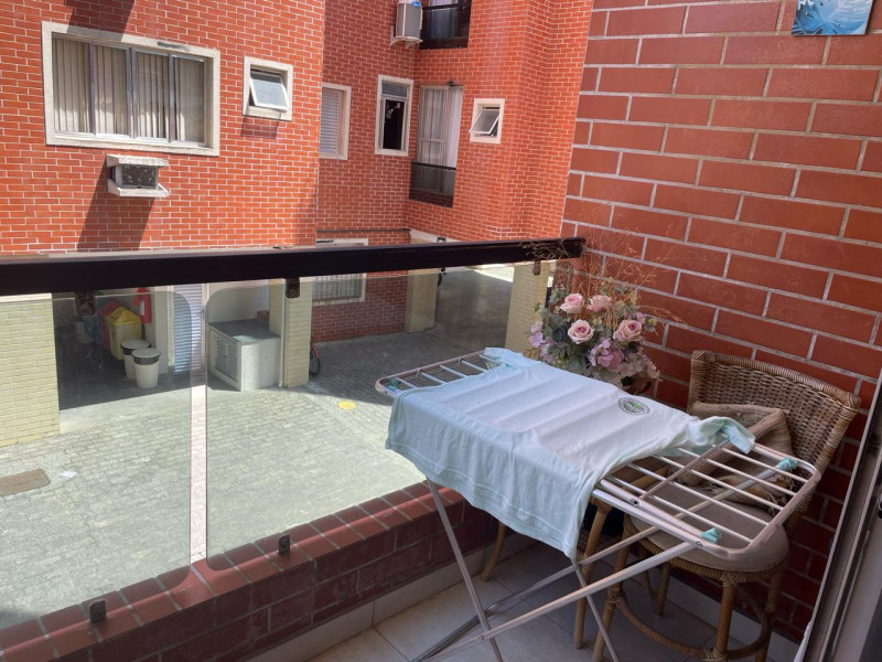 Apartamento à venda Parque Enseada com 69m² e 2 quartos por R$ 300.000 - 1865521744-varanda.jpg