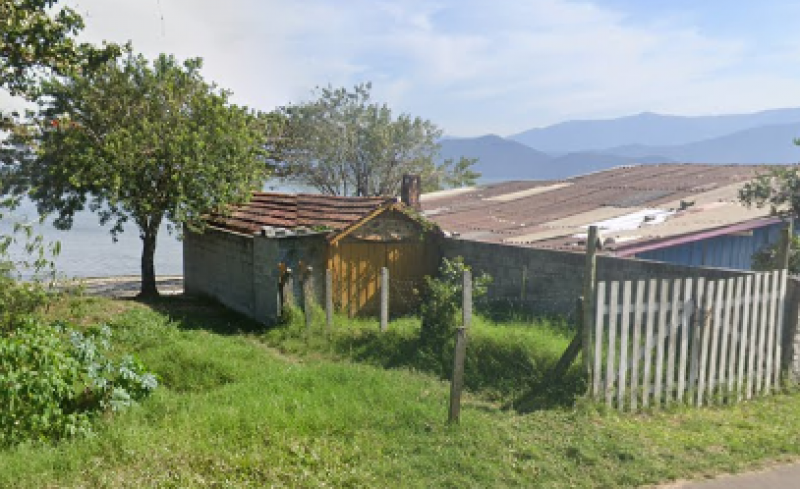 Casa à venda Ribeirão da Ilha com 100m² e 3 quartos por R$ 1.550.000 - 88034503-captura-de-tela-2024-03-09-171017.png