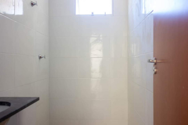 Apartamento à venda Martins com 56m² e 2 quartos por R$ 290.000 - 7046168-fb-img-1710019128143.jpg
