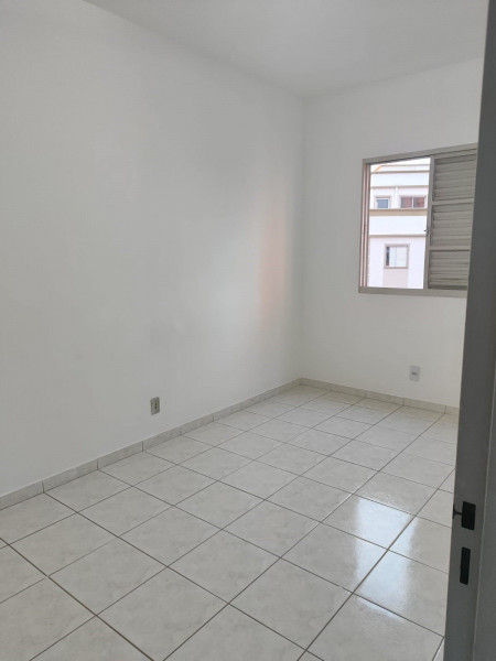 Apartamento à venda Vila Santa Terezinha com 56m² e 2 quartos por R$ 220.000 - 685398901-quarto.jpg