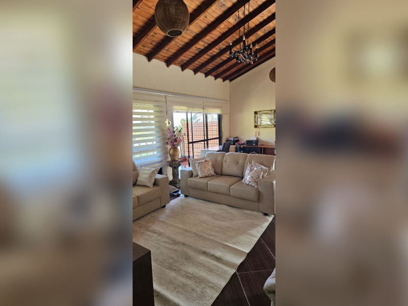 Casa de condomínio à venda Lopes com 957m² e 4 quartos por R$ 950.000 - 466.jpeg