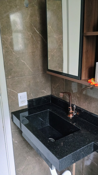 Apartamento à venda Recanto Vista Alegre  com 43m² e 2 quartos por R$ 230.000 - 160405523-img-20240217-130458889-hdr-ae.jpg