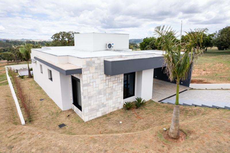 Casa de condomínio à venda RIVIERA DE SANTA CRISTINA III com 190m² e 3 quartos por R$ 800.000 - 1442689085-whatsapp-image-2024-03-10-at-19.jpeg