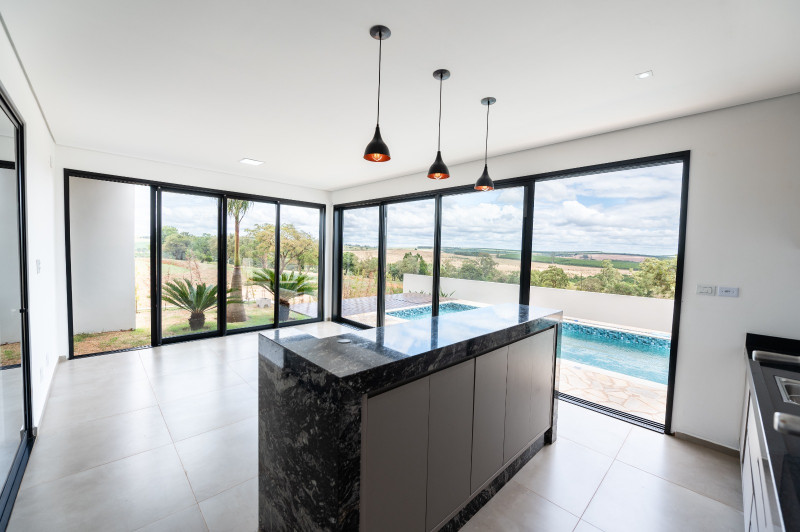 Casa de condomínio à venda RIVIERA DE SANTA CRISTINA III com 190m² e 3 quartos por R$ 800.000 - 1771381651-whatsapp-image-2024-03-10-at-19.jpeg