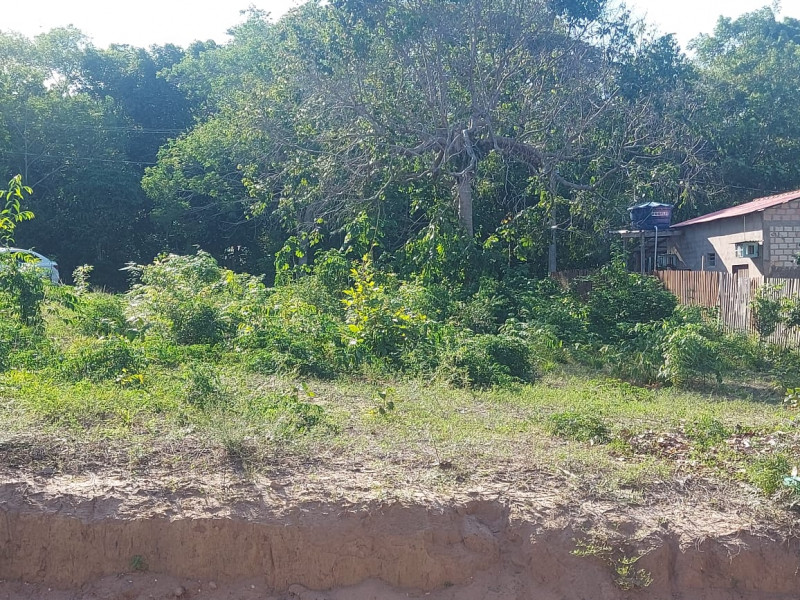 Terreno à venda Centro com 20m² e 0 quartos por R$ 22.000 - 720914031-1000394238.jpg