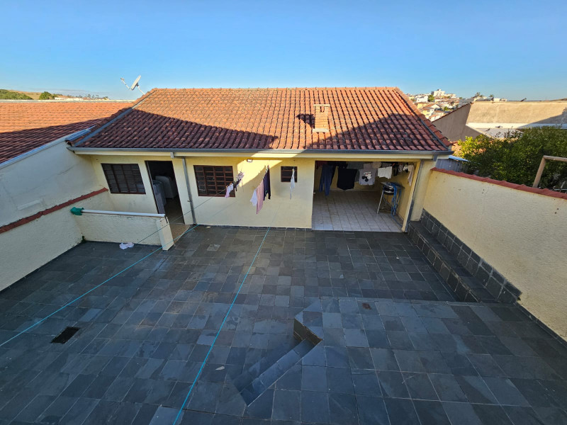 Casa à venda Jardim Ipê com 165m² e 3 quartos por R$ 650.000 - 1525181356-inbound7296432944156456575.jpg