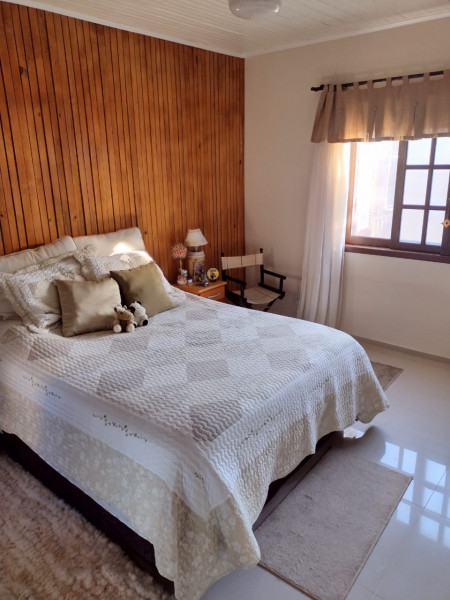 Casa à venda Laranjal com 209m² e 3 quartos por R$ 370.000 - 1497757434-inbound6761310545847858333.jpg