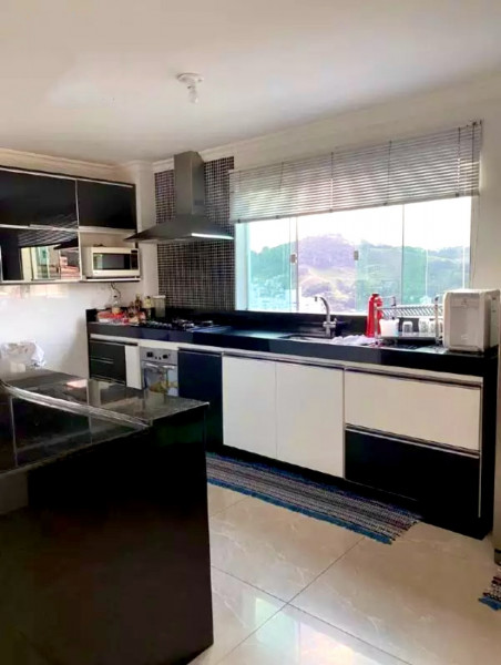Casa à venda Quintas das Avenidas com 350m² e 5 quartos por R$ 1.400.000 - 1048231000-4e54a243-8128-4afa-8ffe-c8fcace5ba96.jpeg