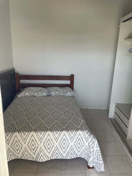 Casa de condomínio à venda Centro com 210m² e 4 quartos por R$ 900.000 - 1439872988-d9f9b9eb-4bba-455f-9c46-69d4058f2e31.jpeg