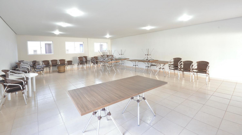 Apartamento à venda Nossa Senhora de Lourdes com 54m² e 2 quartos por R$ 175.000 - 1320136154-salao-de-festas-imagem-do-condominio-apartamentos-villa-bella-residence-201809261901293229.JPG