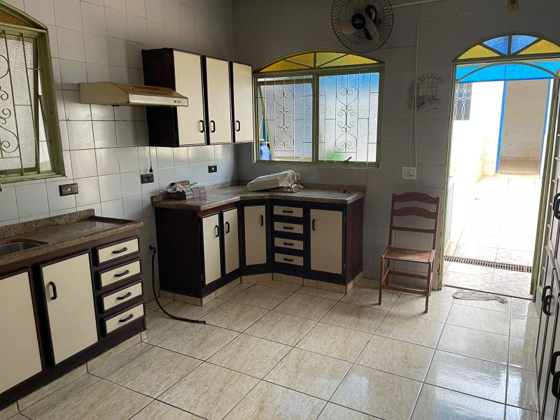 Casa à venda Cidade Jardim com 360m² e 3 quartos por R$ 400.000 - 419973518-2704f5f5-f084-4190-98df-1131180fb385.jpeg