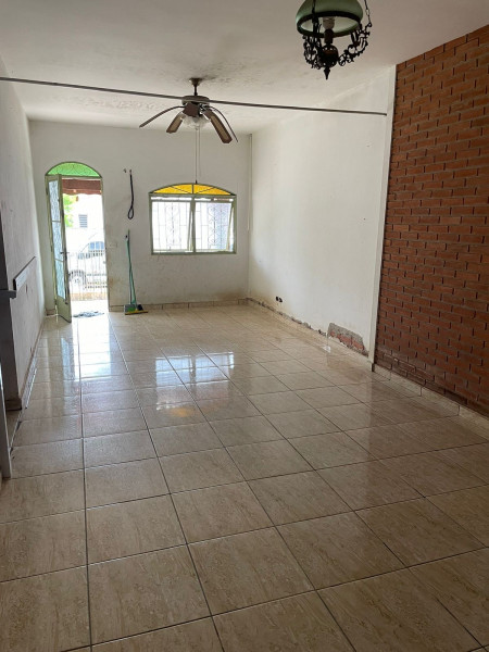 Casa à venda Cidade Jardim com 360m² e 3 quartos por R$ 400.000 - 676946050-ae665397-6cf2-49df-9f11-202351afca91.jpeg