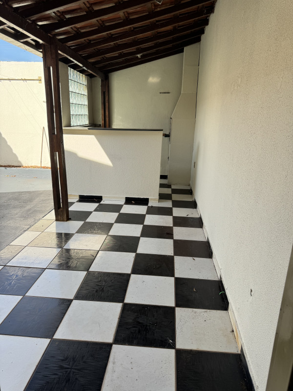Casa à venda Conjunto Habitacional Jardim das Palmeiras com 162m² e 3 quartos por R$ 215 - 2141511879-img-7171.jpeg