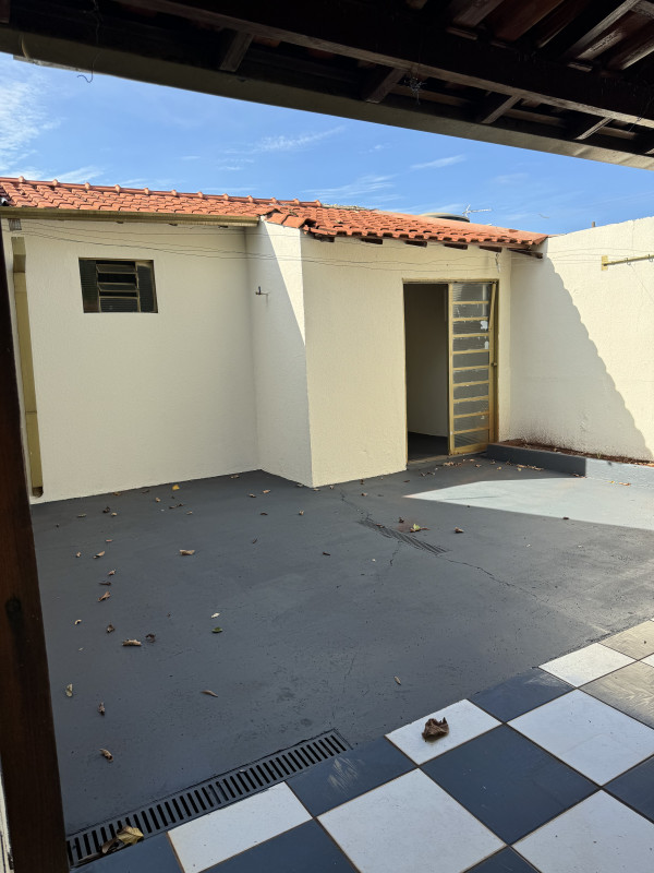 Casa à venda Conjunto Habitacional Jardim das Palmeiras com 162m² e 3 quartos por R$ 215 - 395097496-img-7172.jpeg