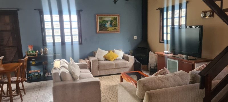 Casa à venda Centro com 200m² e 4 quartos por R$ 1.050.000 - 2002847044-whatsapp-image-2024-03-12-at-14.jpeg