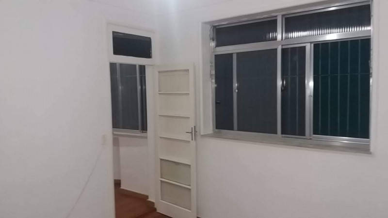 Apartamento à venda Copacabana com 70m² e 2 quartos por R$ 800.000 - 485393276-img-20180612-wa0002.jpg