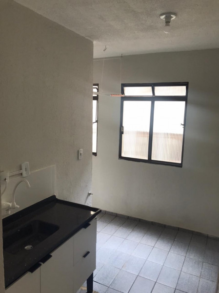 Apartamento à venda Parque Santa Inês com 50m² e 2 quartos por R$ 50.000 - 444959982-whatsapp-image-2024-03-12-at-16.jpeg