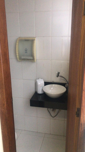 Terreno à venda Centro com 3000m² e 0 quartos por R$ 650.000 - 2139645271-whatsapp-image-2024-03-13-at-11.jpeg