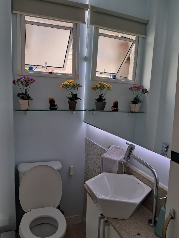 Casa de condomínio à venda Água Espraiada (Caucaia do Alto) com 69m² e 2 quartos por R$ 100.000.000 - 1241515925-1000069490.jpg