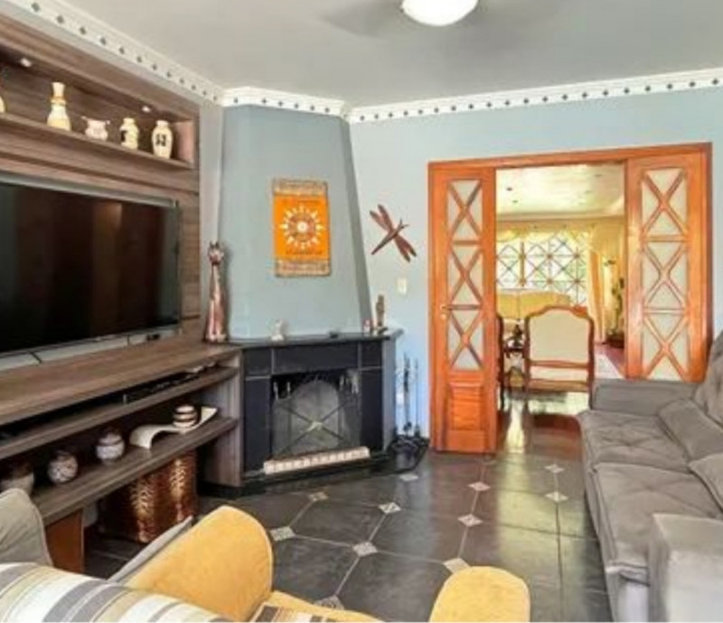 Casa à venda Ipanema com 328m² e 4 quartos por R$ 1.420.000 - 1968699229-inbound882721327526938456.jpg