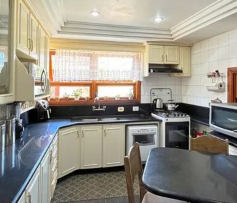 Casa à venda Ipanema com 328m² e 4 quartos por R$ 1.420.000 - 302758655-inbound8242182616570881874.jpg