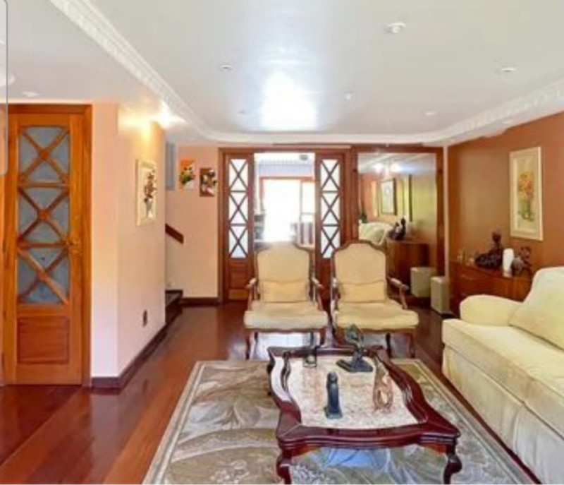 Casa à venda Ipanema com 328m² e 4 quartos por R$ 1.420.000 - 576563827-inbound2292590390846435354.jpg