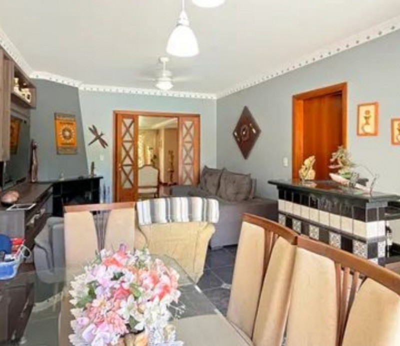 Casa à venda Ipanema com 328m² e 4 quartos por R$ 1.420.000 - 84052815-inbound2926901629230679762.jpg