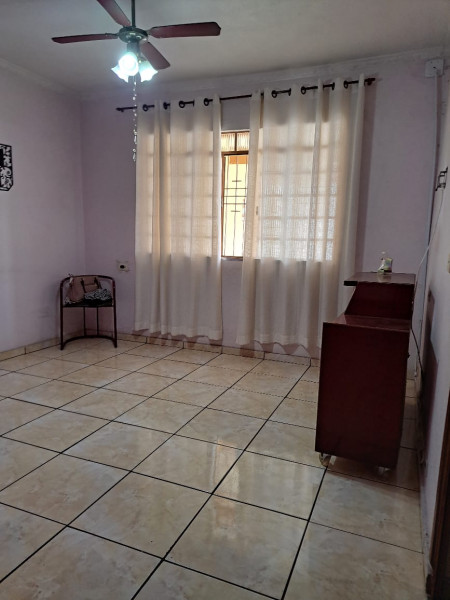 Casa à venda Parque Independência com 150m² e 2 quartos por R$ 450.000 - 682829067-40899238-34a0-435d-9137-48446fe6a169.jpeg