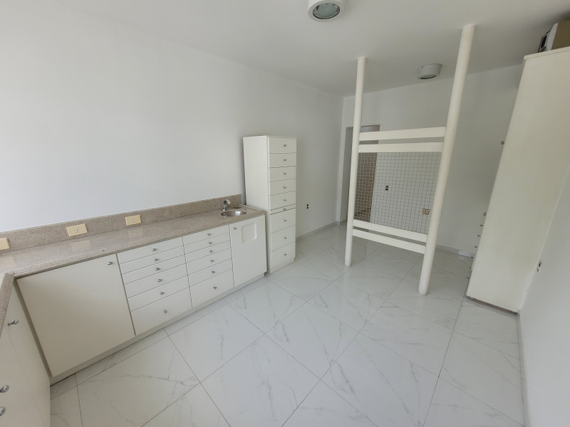 Comercial à venda Centro com 47m² e 0 quartos por R$ 63.000 - 154196364-20240127-140522.jpg