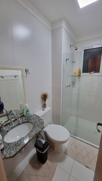 Apartamento à venda Centro com 94m² e 3 quartos por R$ 570.000 - 1699023816-2-banheiro-social-ok-1.jpeg